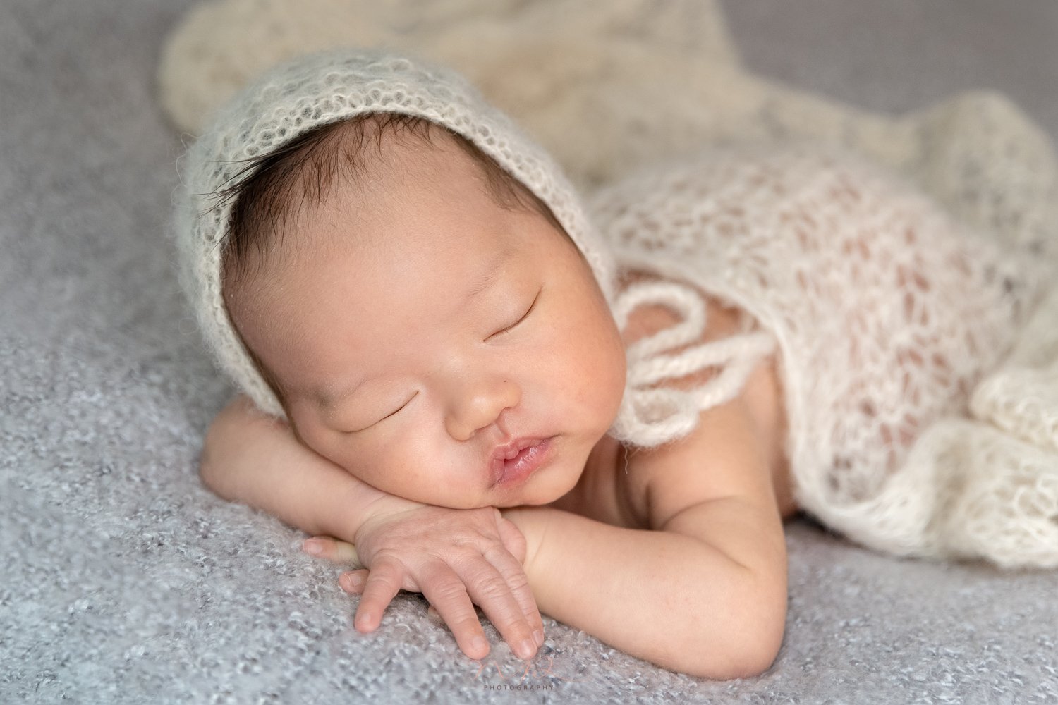 Newborn-Baby-Photography-Vaughan-FLWQ-NP-Photography