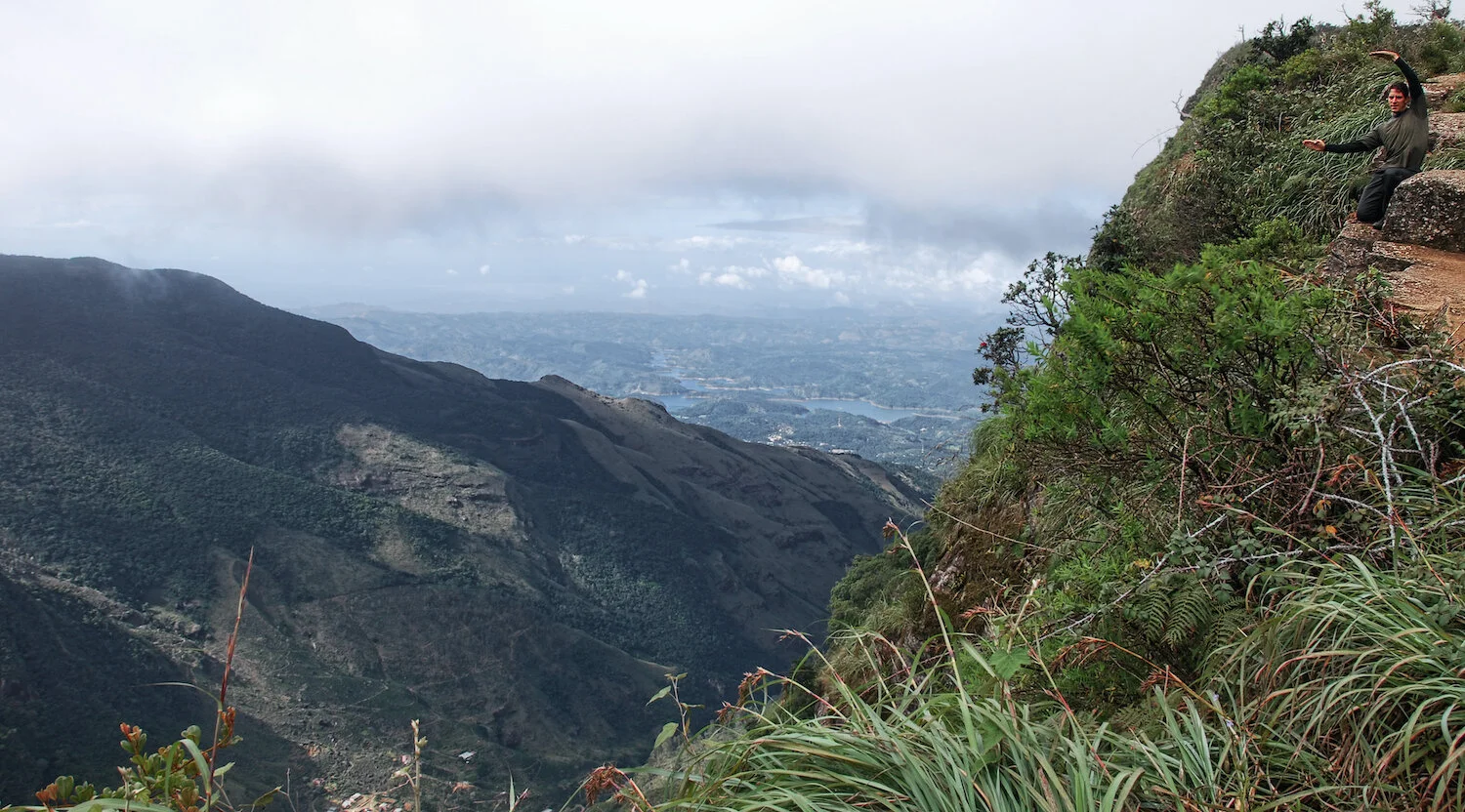 DSC_9265lum2redtrace copy.jpeg