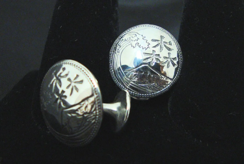 Japanese-Cufflinks.jpg