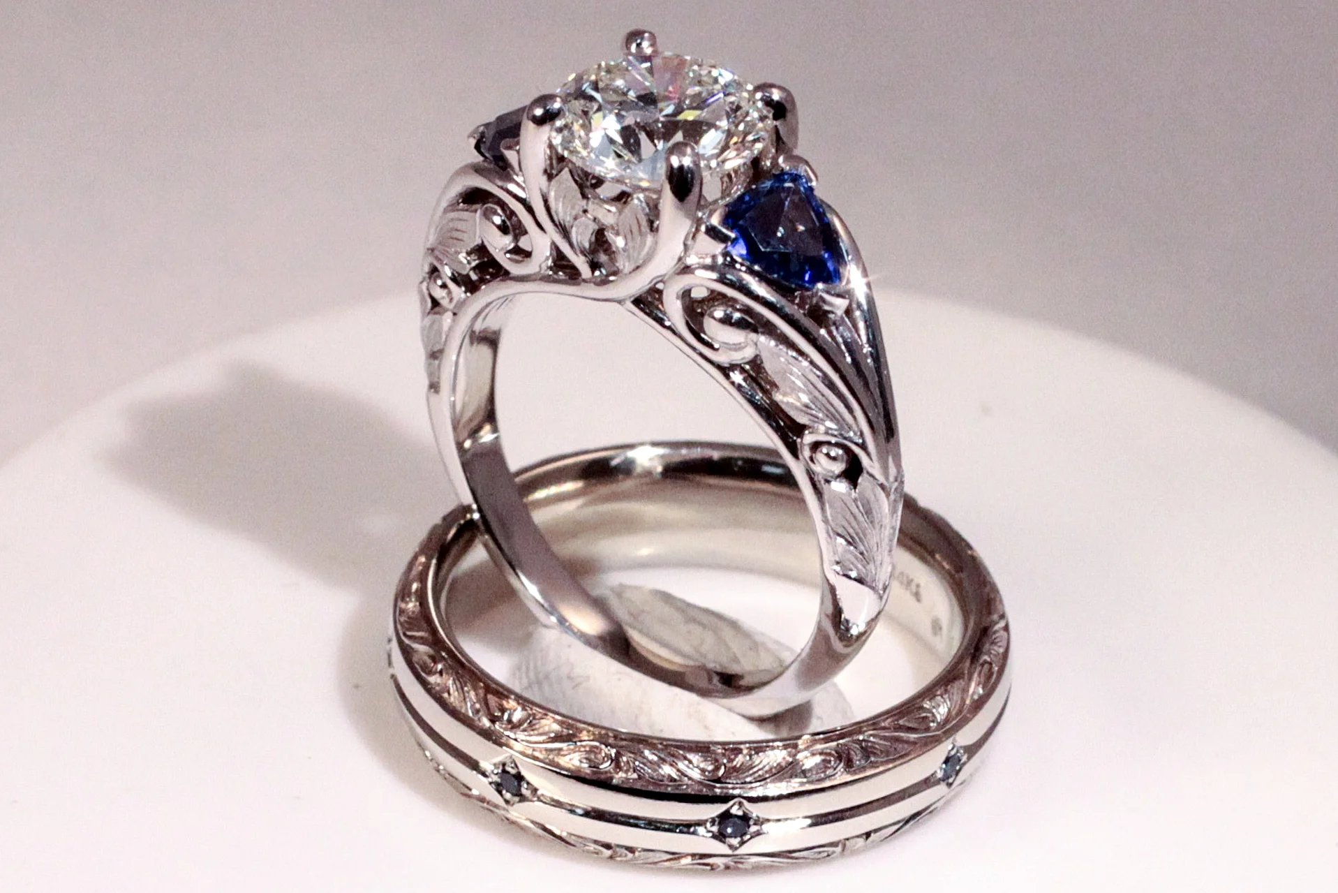 3Stone-Vine1.75ct.jpg