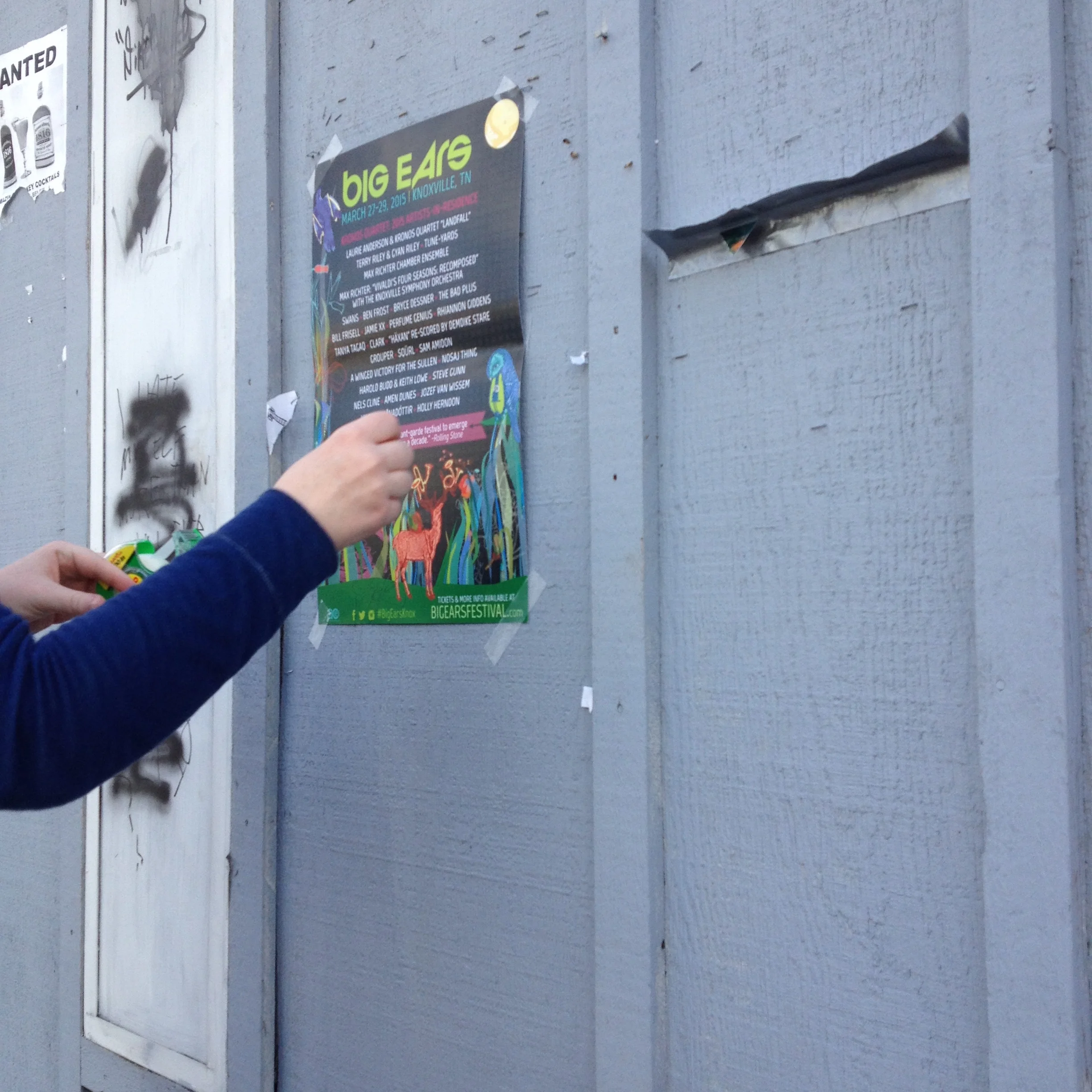 Fan on the (Poster) Run