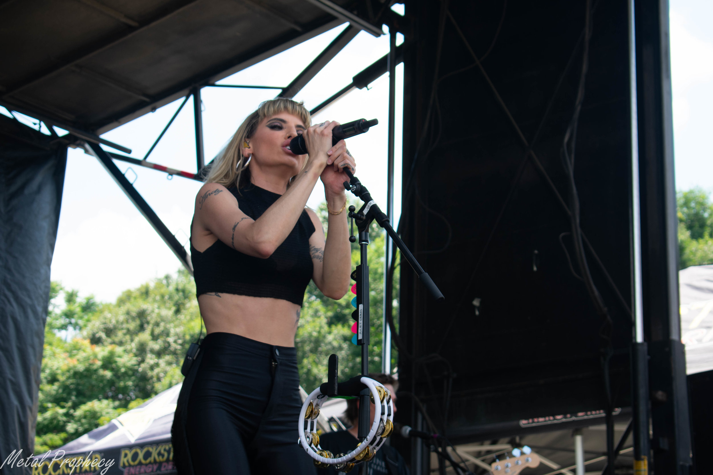 Juliet Simms at Rockstar Energy Disrupt Festival