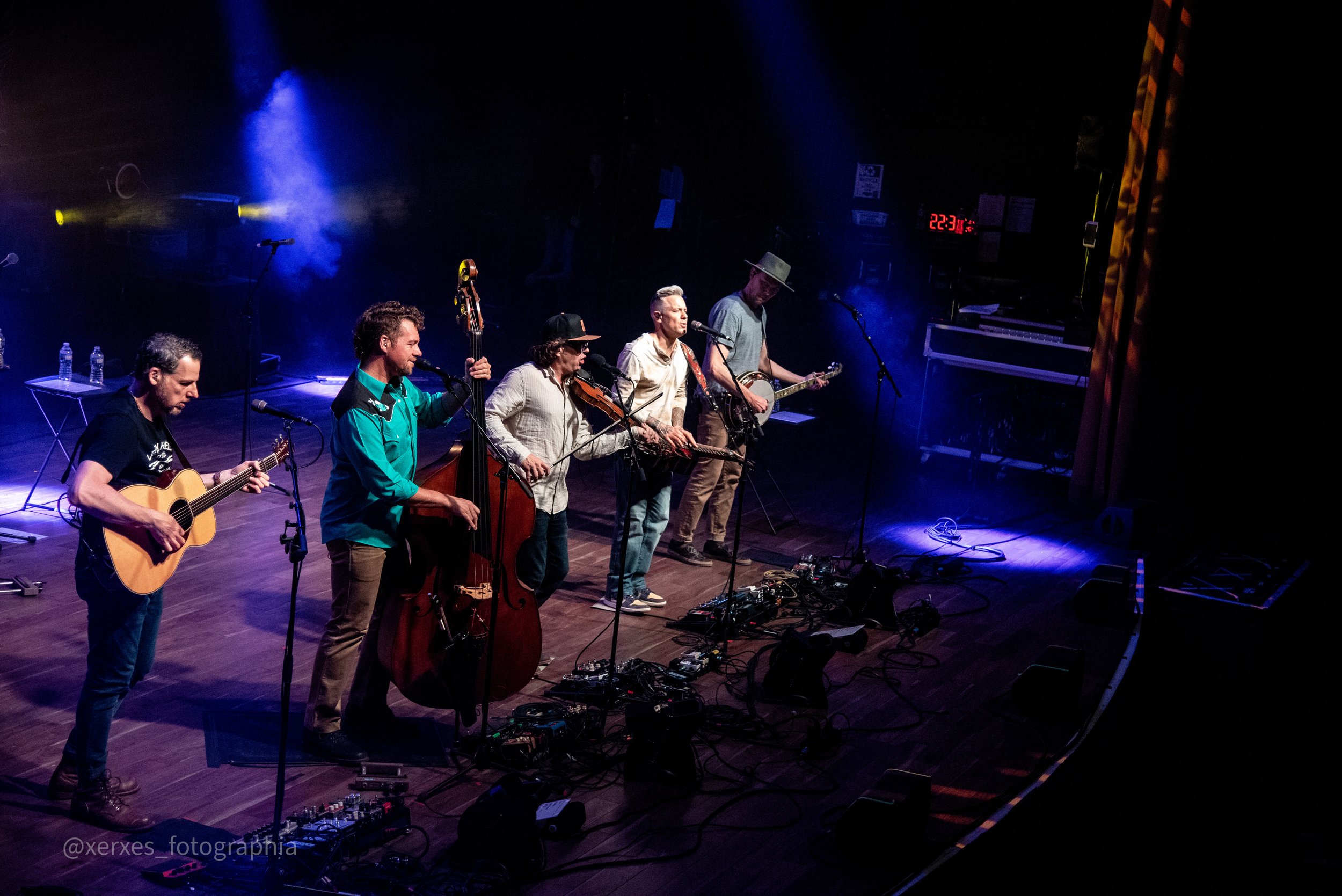 The Infamous Stringdusters