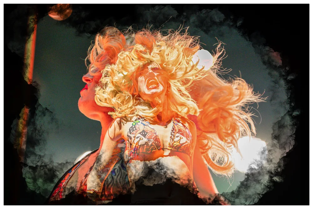 Amyl &amp; the Sniffers