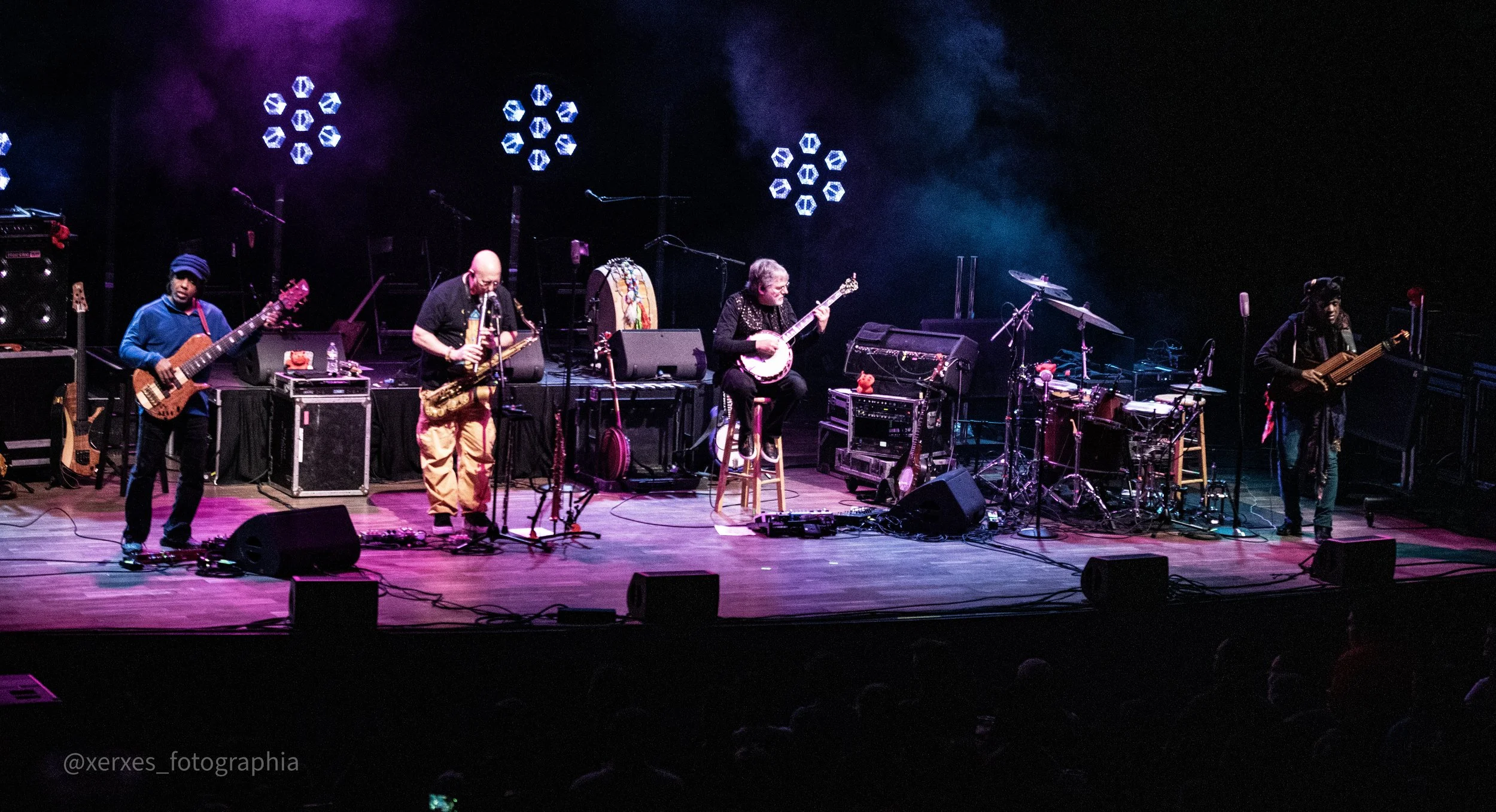 Bela Fleck &amp; the Flecktones with Jeff Coffin