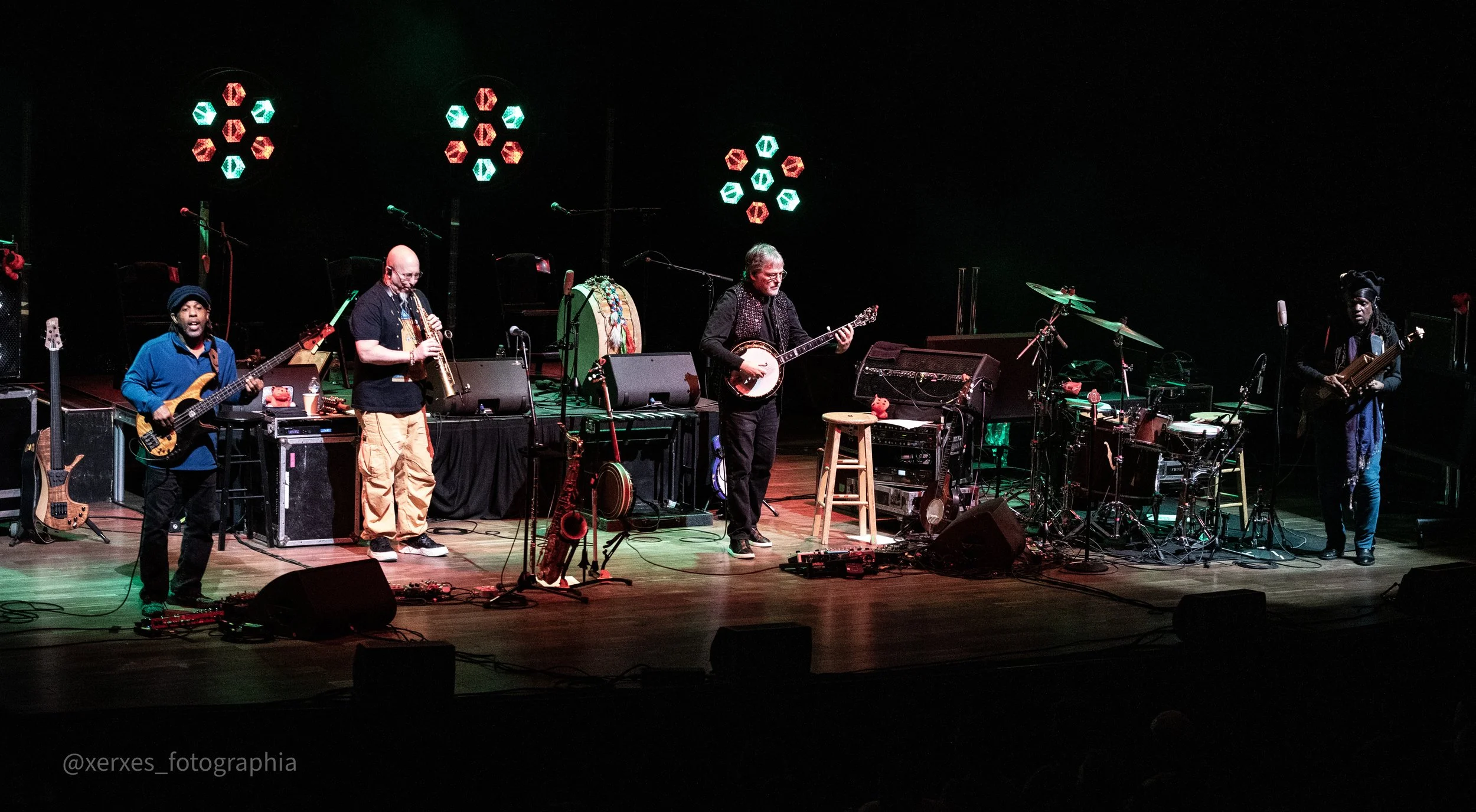 Bela Fleck &amp; the Flecktones with Jeff Coffin