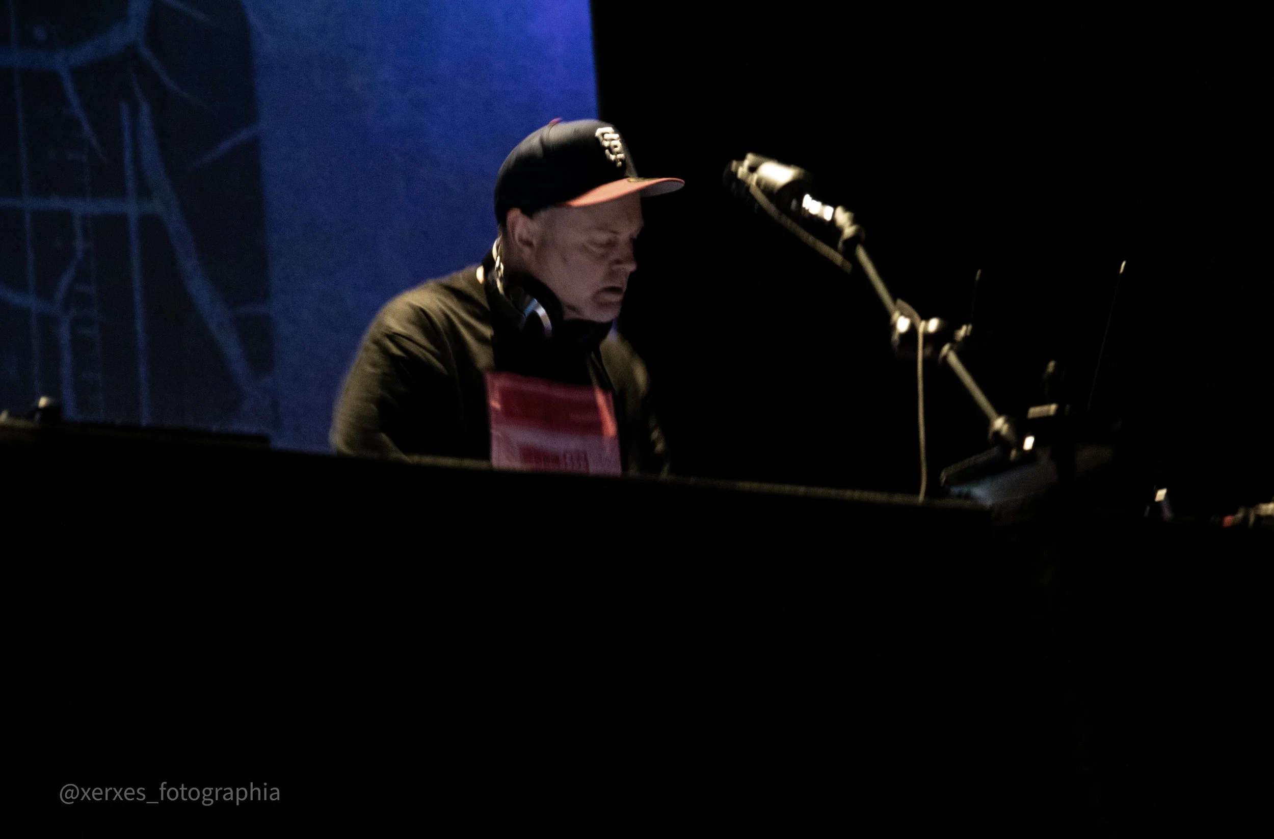 DJ Shadow
