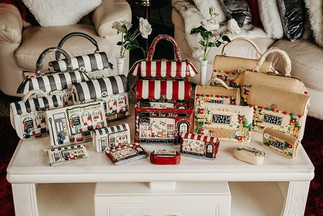 Wow check these out! Vendula handbags and accessories now available in NZ. PM for more information 😍😍👜👛