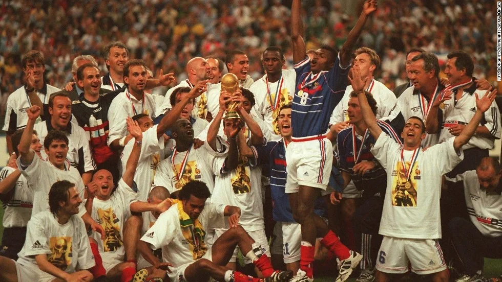 140521160905-france-squad-1998-horizontal-large-gallery.jpg