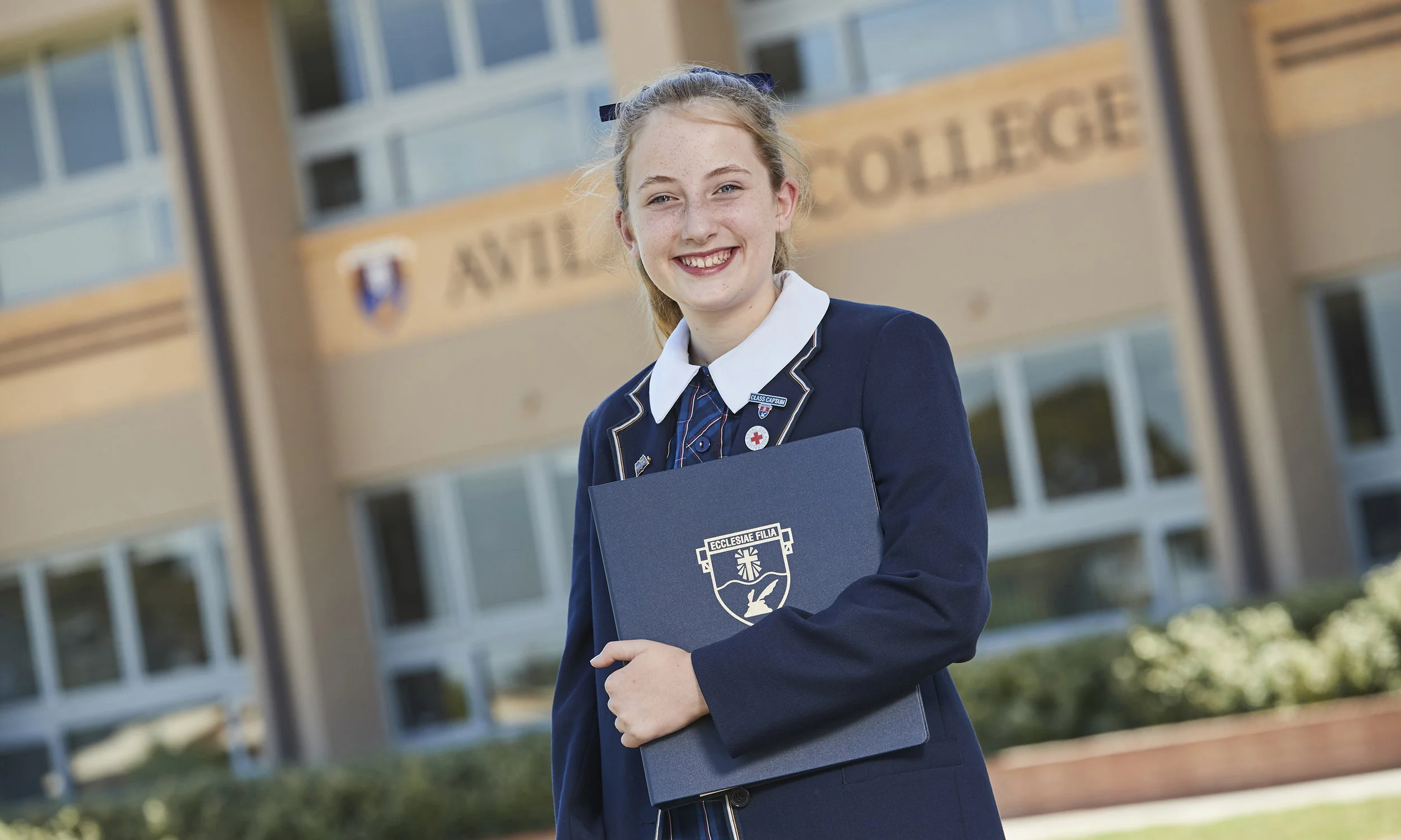 3000x1800AvilaCollegeStudent.jpg