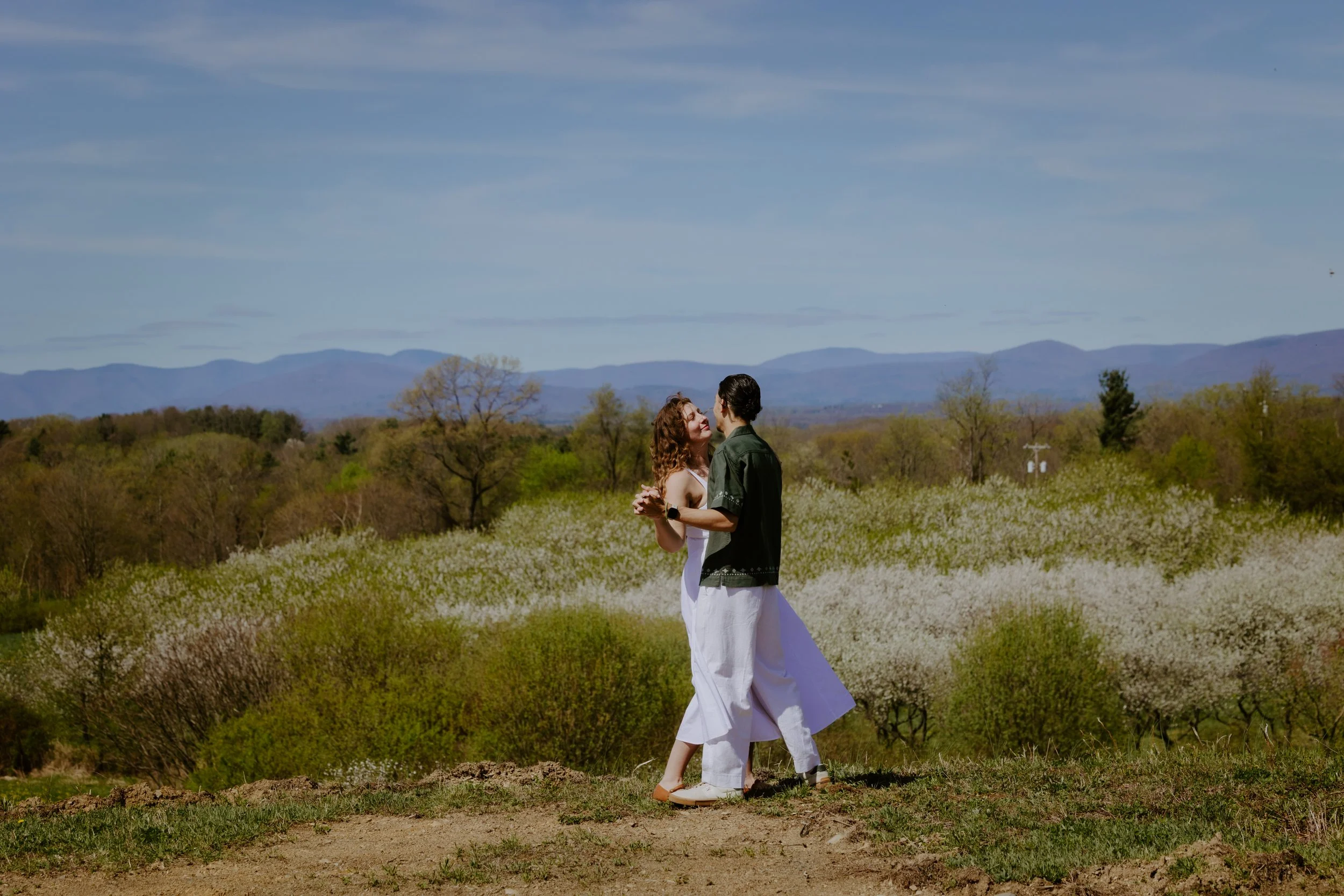 Rosehill-Farm-Red-Hook-NY-Spring-Engagement-Photos-Averie-Ann-Studios-2026-59.jpg