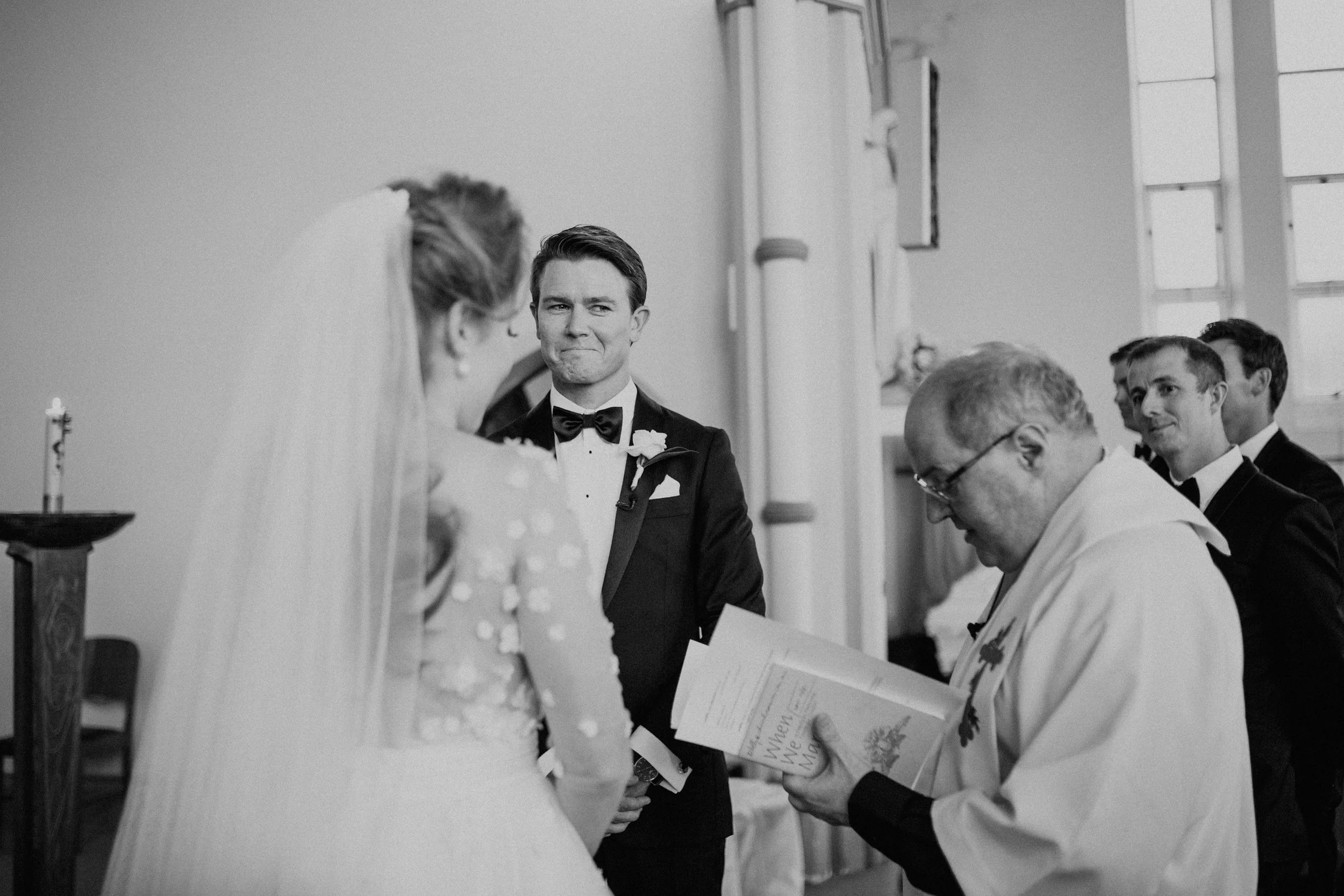 BonnieAlex_AverieCole_TowardsTheMoonWedding-43.jpg