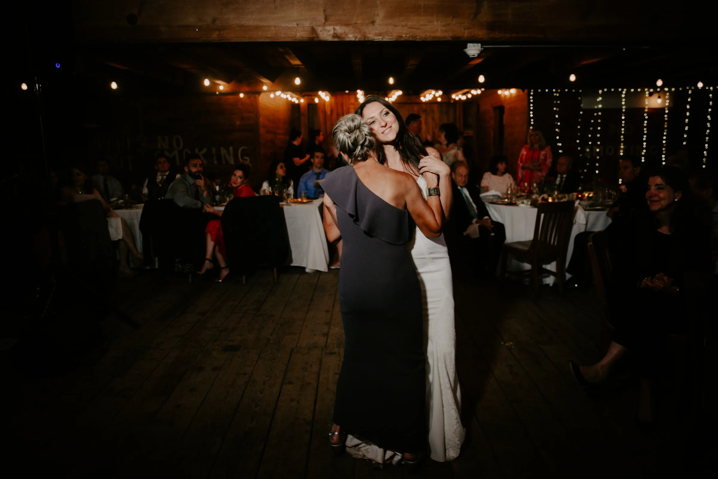 WmHBuckleyFarmWedding_AlyssaChelsey_blogstyling-98.jpg