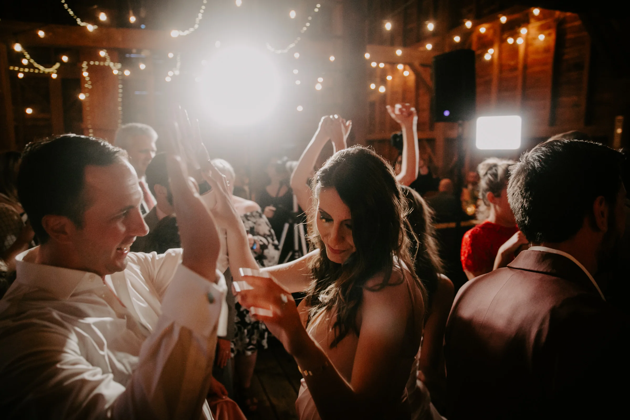 WmHBuckleyFarmWedding_AlyssaChelsey_blogstyling-101.jpg