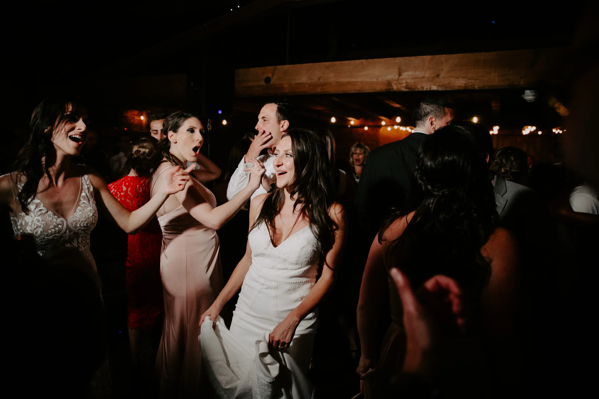 WmHBuckleyFarmWedding_AlyssaChelsey_blogstyling-103.jpg