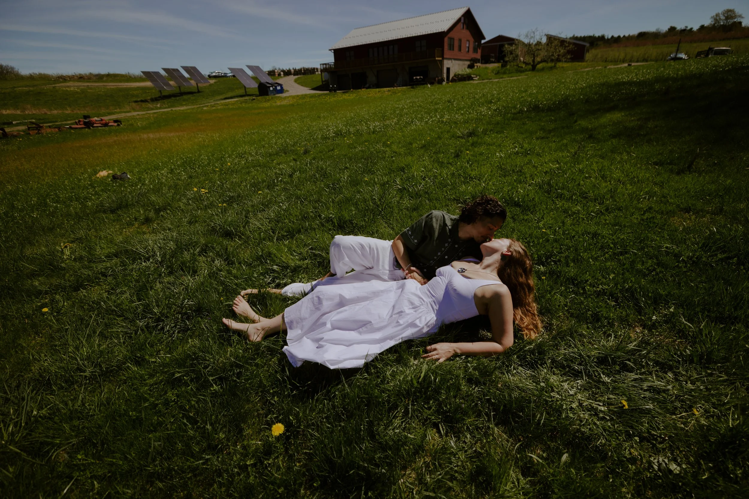 Rosehill-Farm-Red-Hook-NY-Spring-Engagement-Photos-Averie-Ann-Studios-2026-132.jpg