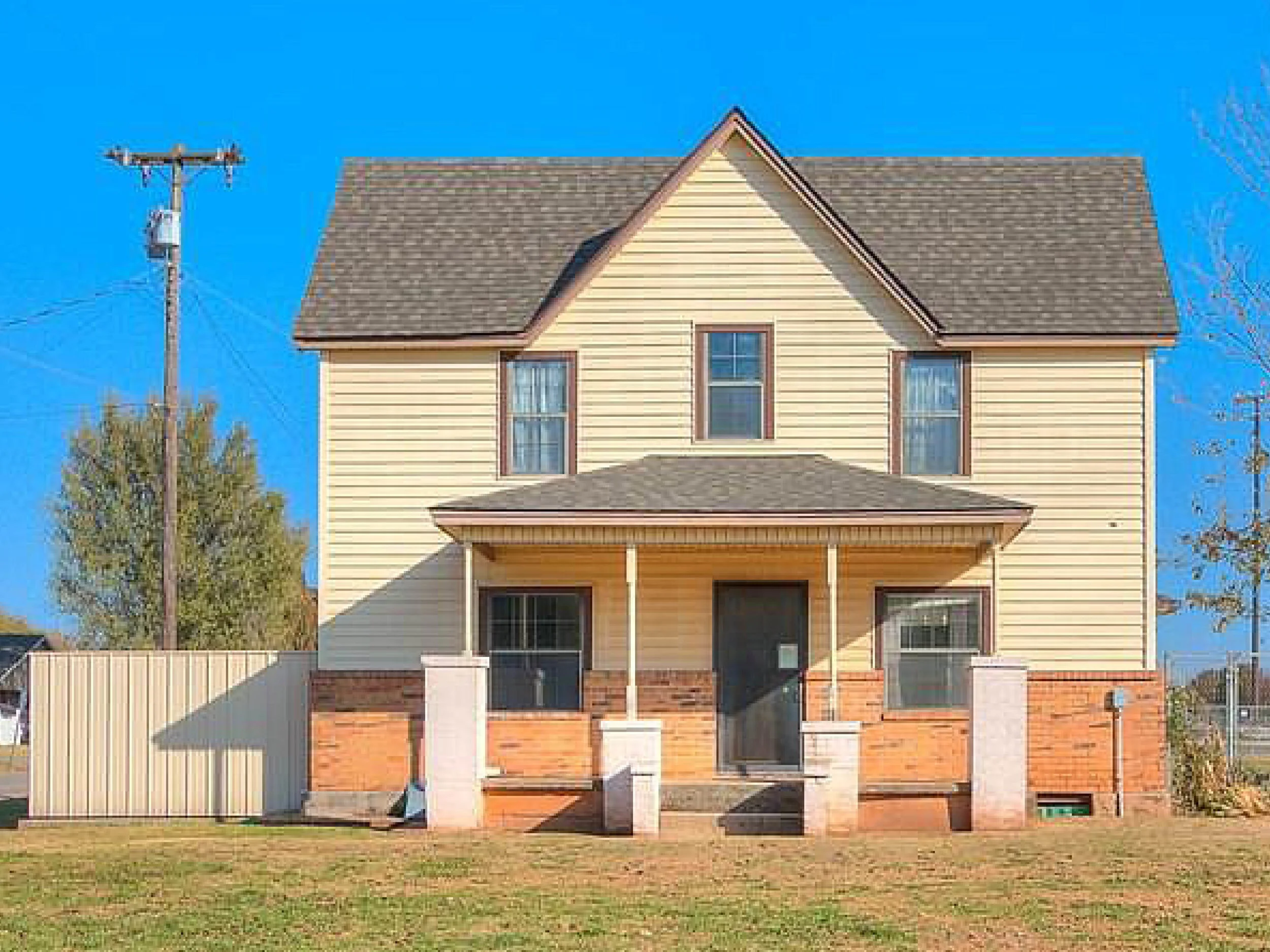 4700 Santa Fe OKC banner pics8.jpg