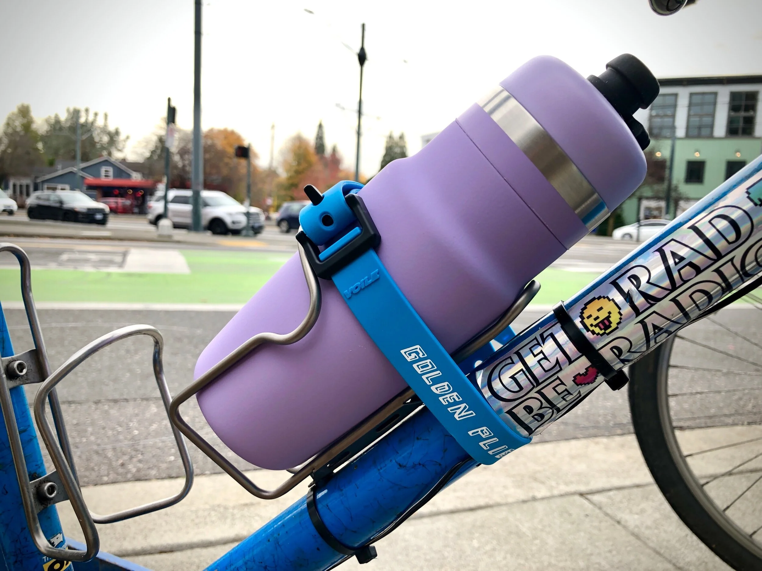 B8305C06-AA6F-4DF5-856E-3912E044B2EC