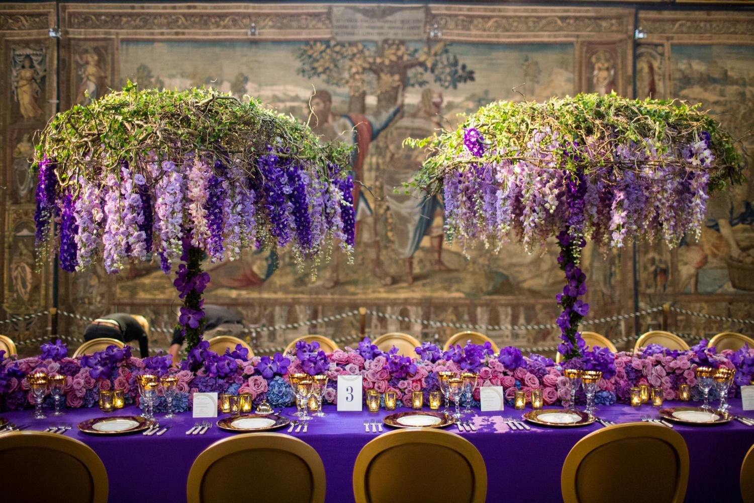 Hampton Court Palace.jpg