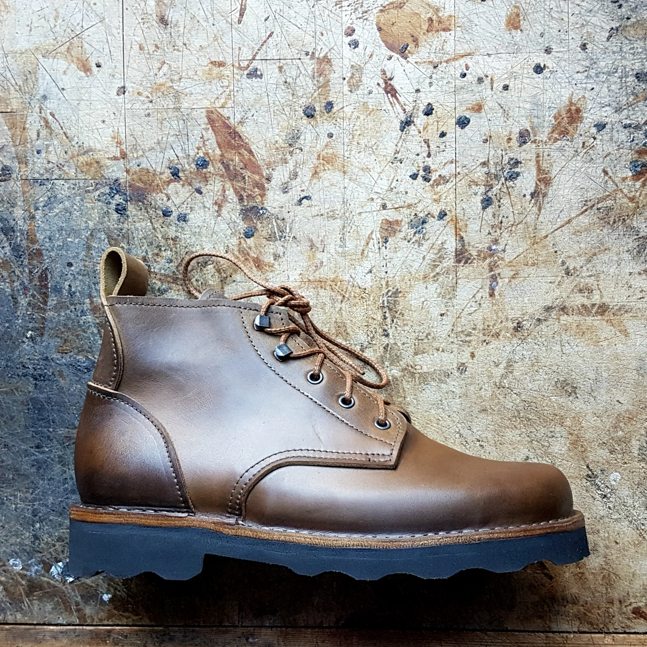 handmade chestnut leather boots for men, made in Sheffield, England