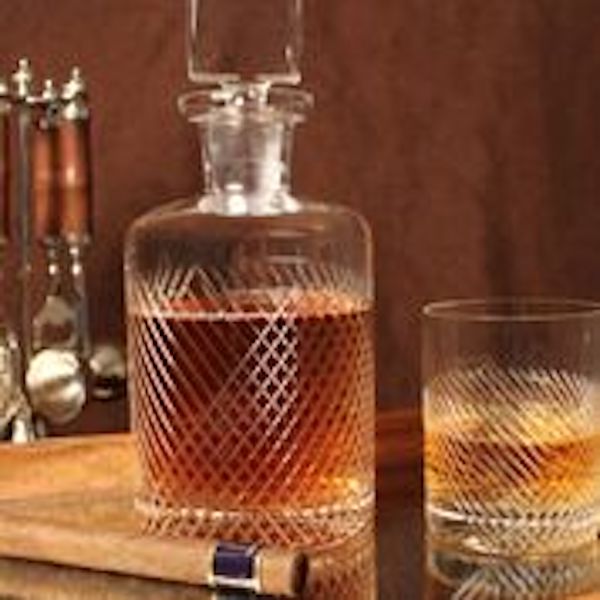 #10 Emplyee customer recognition home page lower 8.jpeg