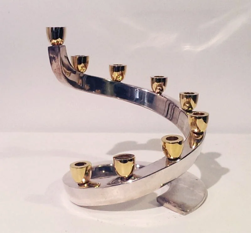 menorah.jpg