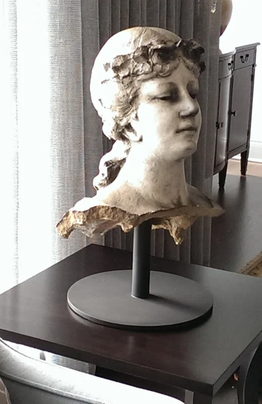 Angel-Head-stand.jpg