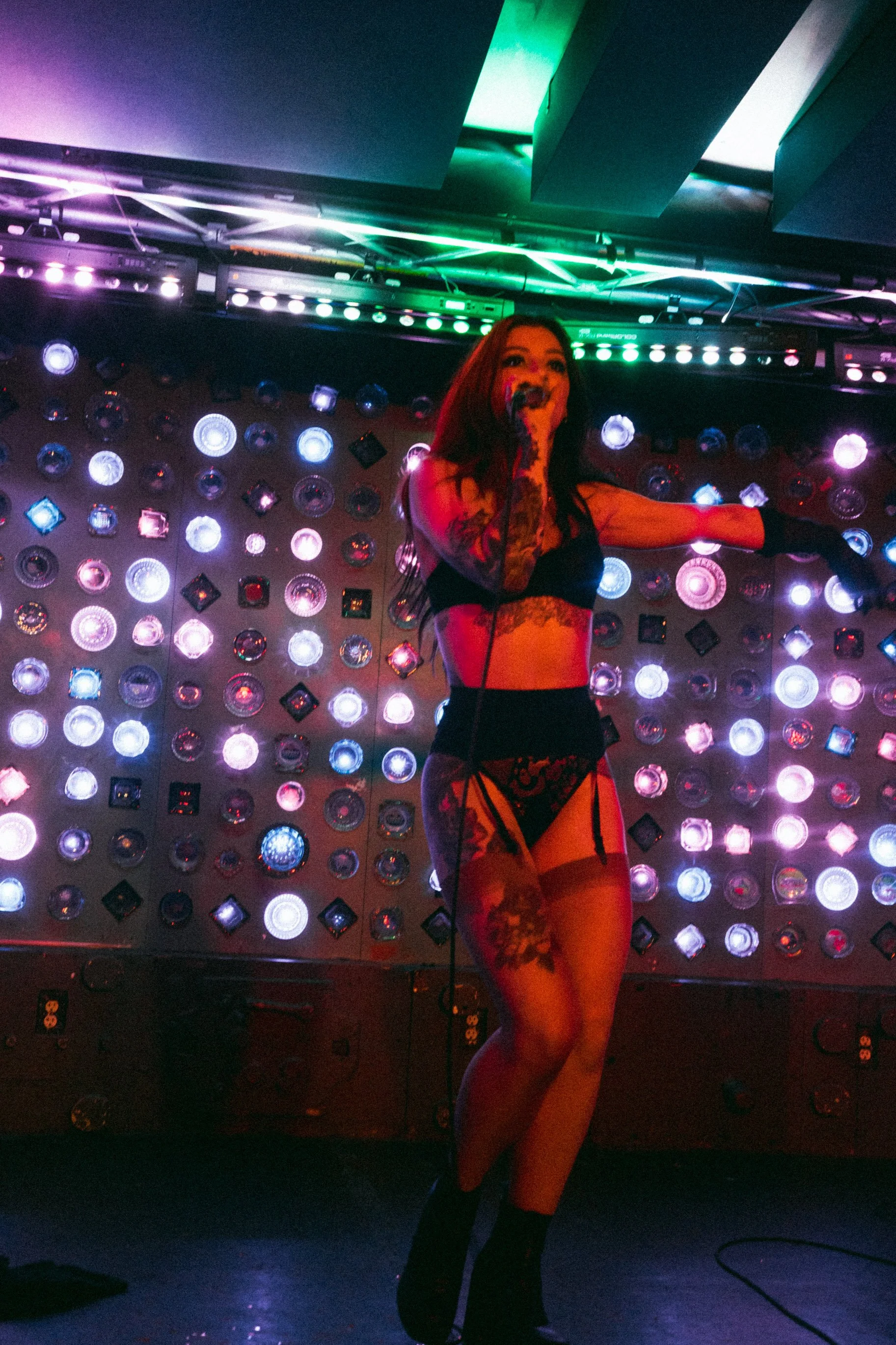 11.13 Hot Honey feat. LEXXE-29.JPG