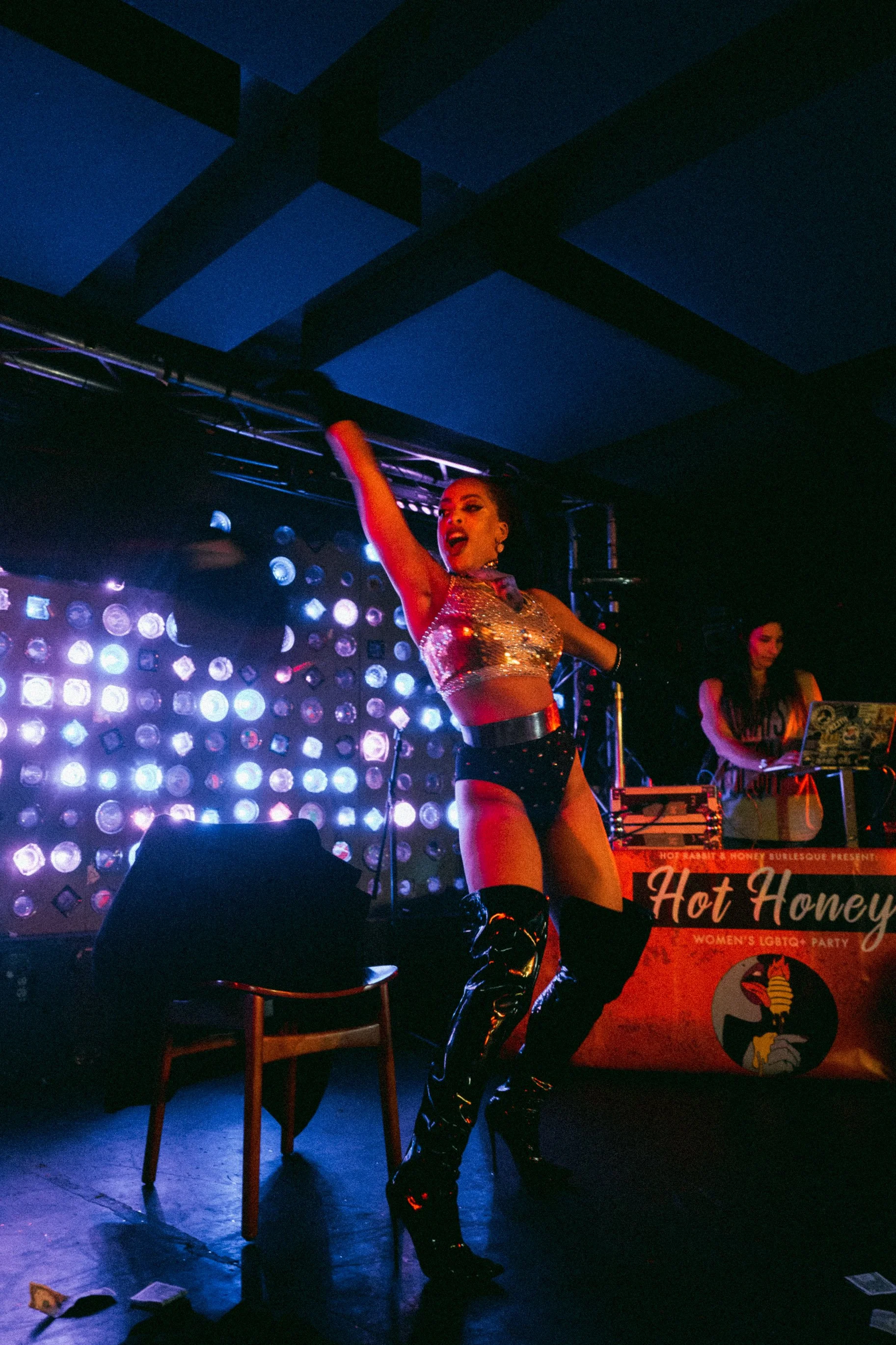 11.13 Hot Honey feat. LEXXE-66.JPG