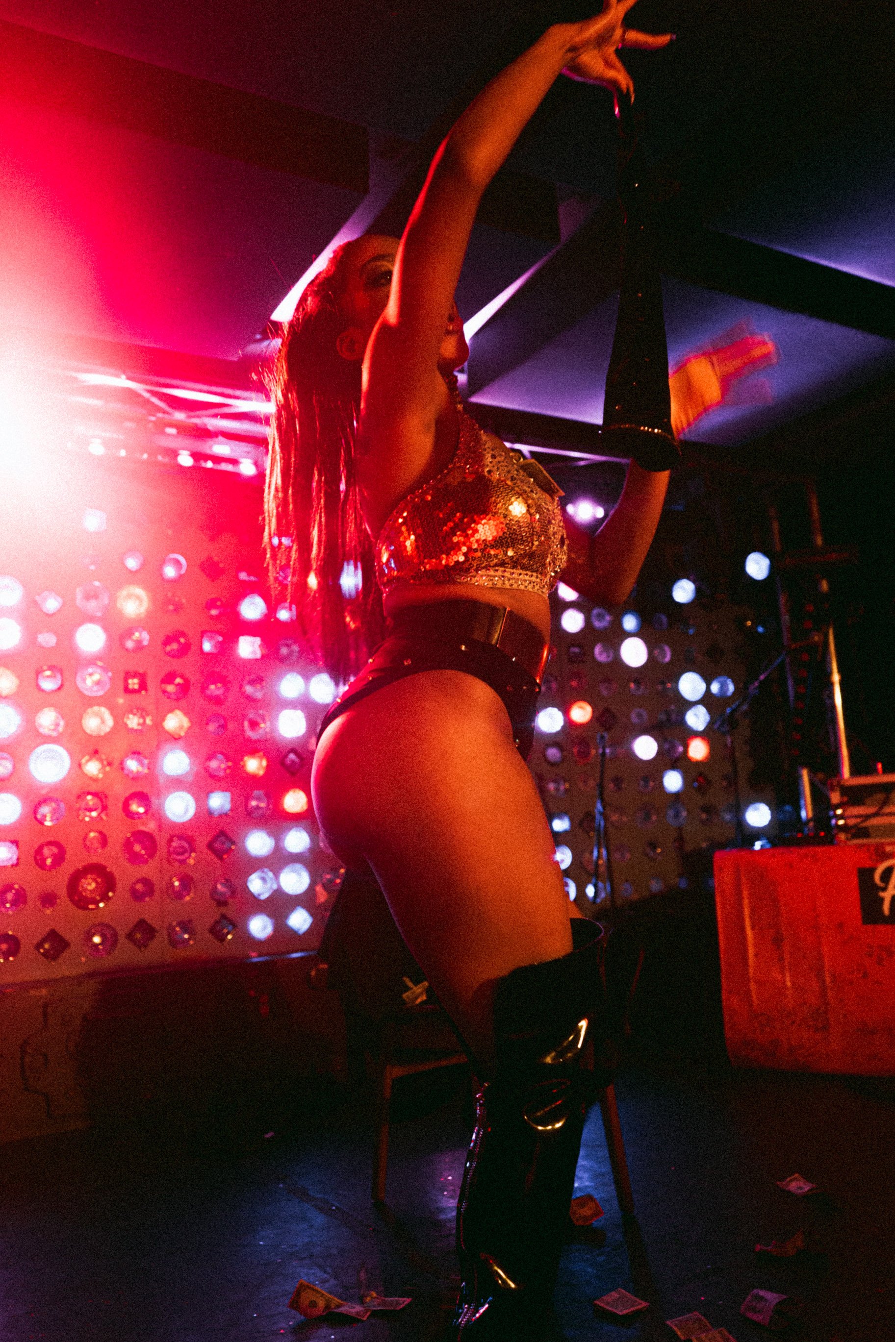 11.13 Hot Honey feat. LEXXE-74.JPG