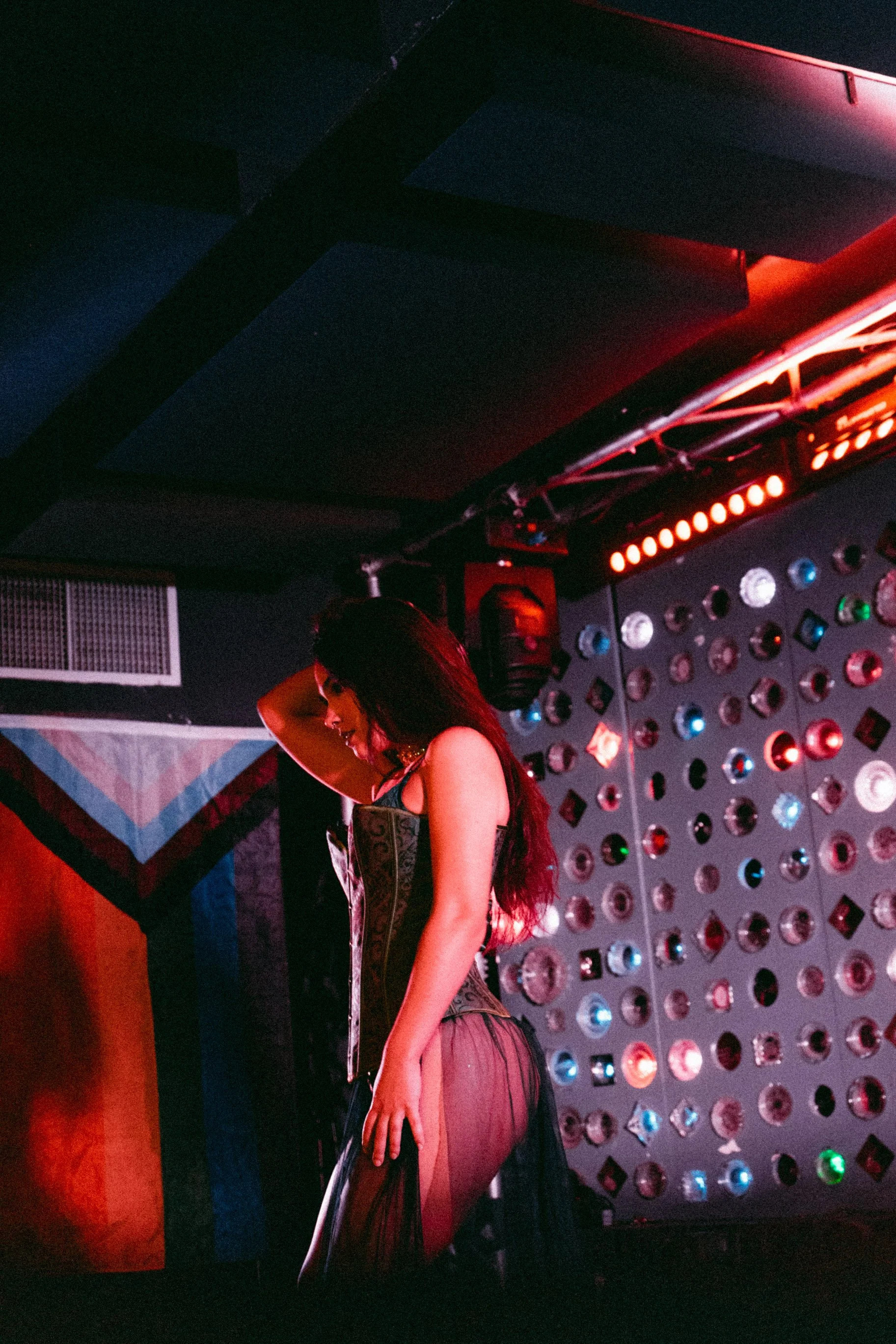 11.13 Hot Honey feat. LEXXE-113.JPG