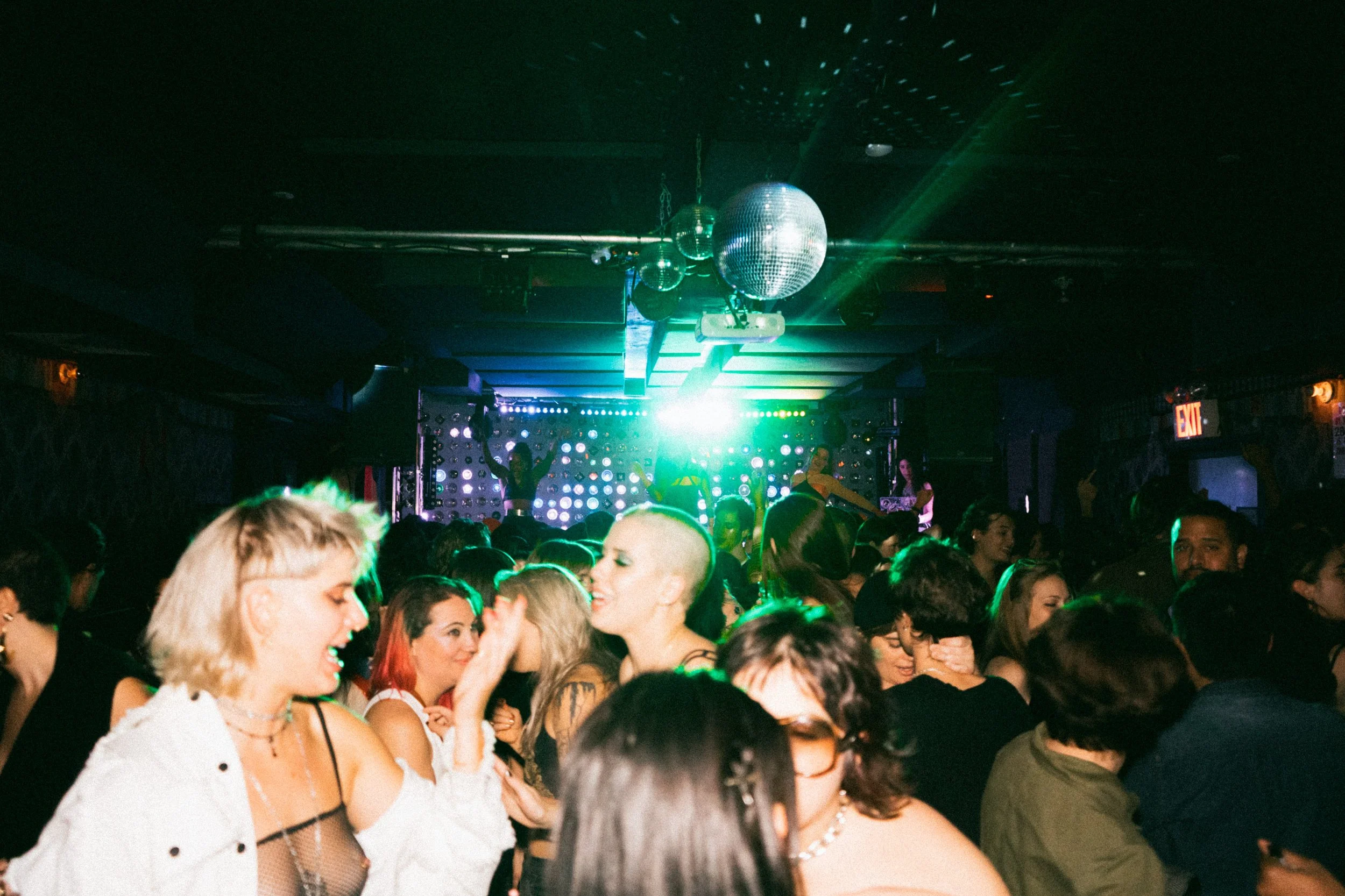 11.13 Hot Honey feat. LEXXE-176.JPG