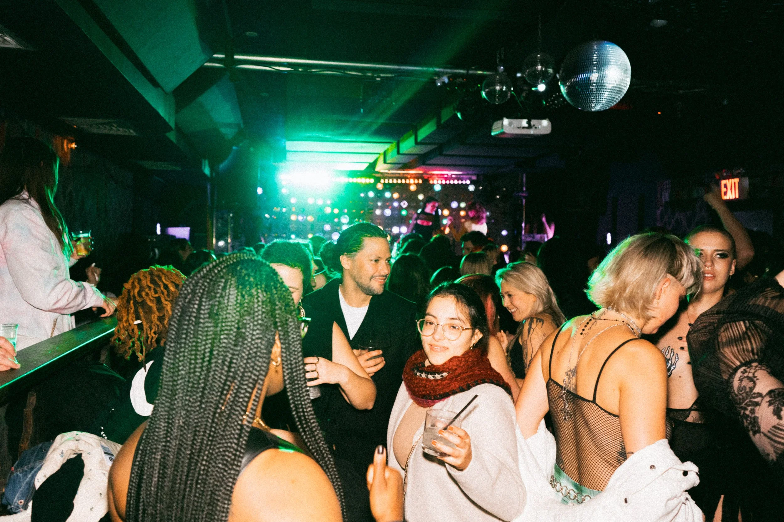 11.13 Hot Honey feat. LEXXE-180.JPG