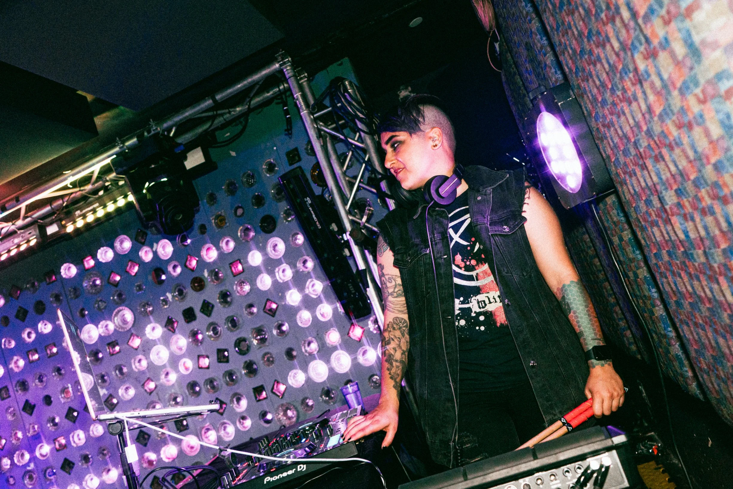 7.23.22 Emo Hot Honey-148.JPG