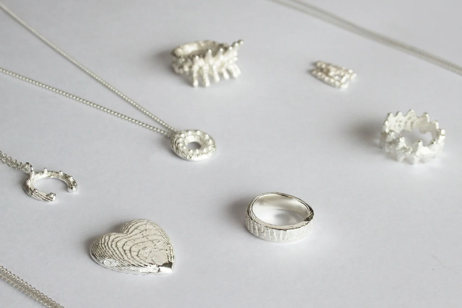 Gold Necklace Baseballism Necklace 14k Yellow Gold 3-D Fishing