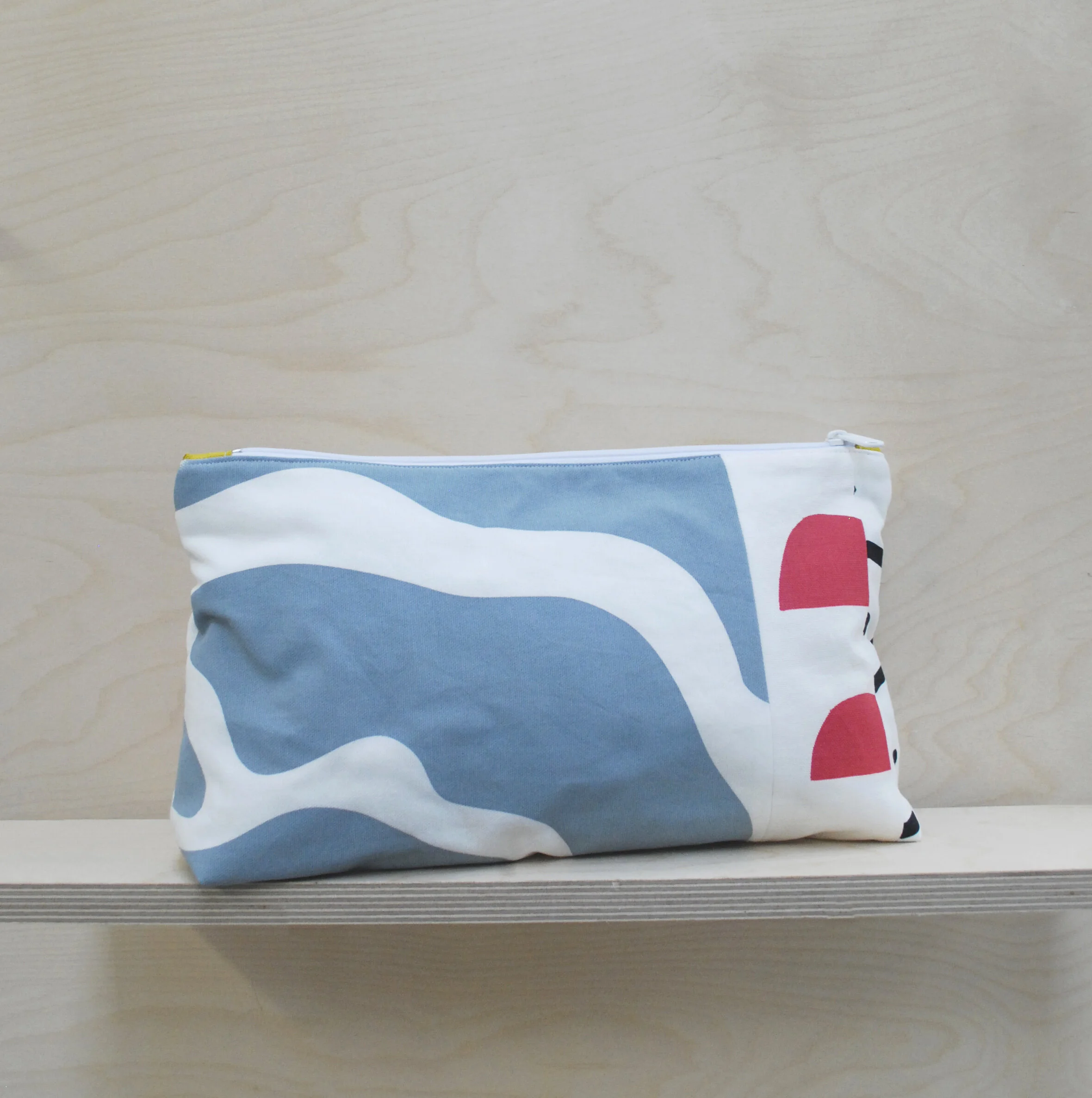 _large zip 2 0070.JPG