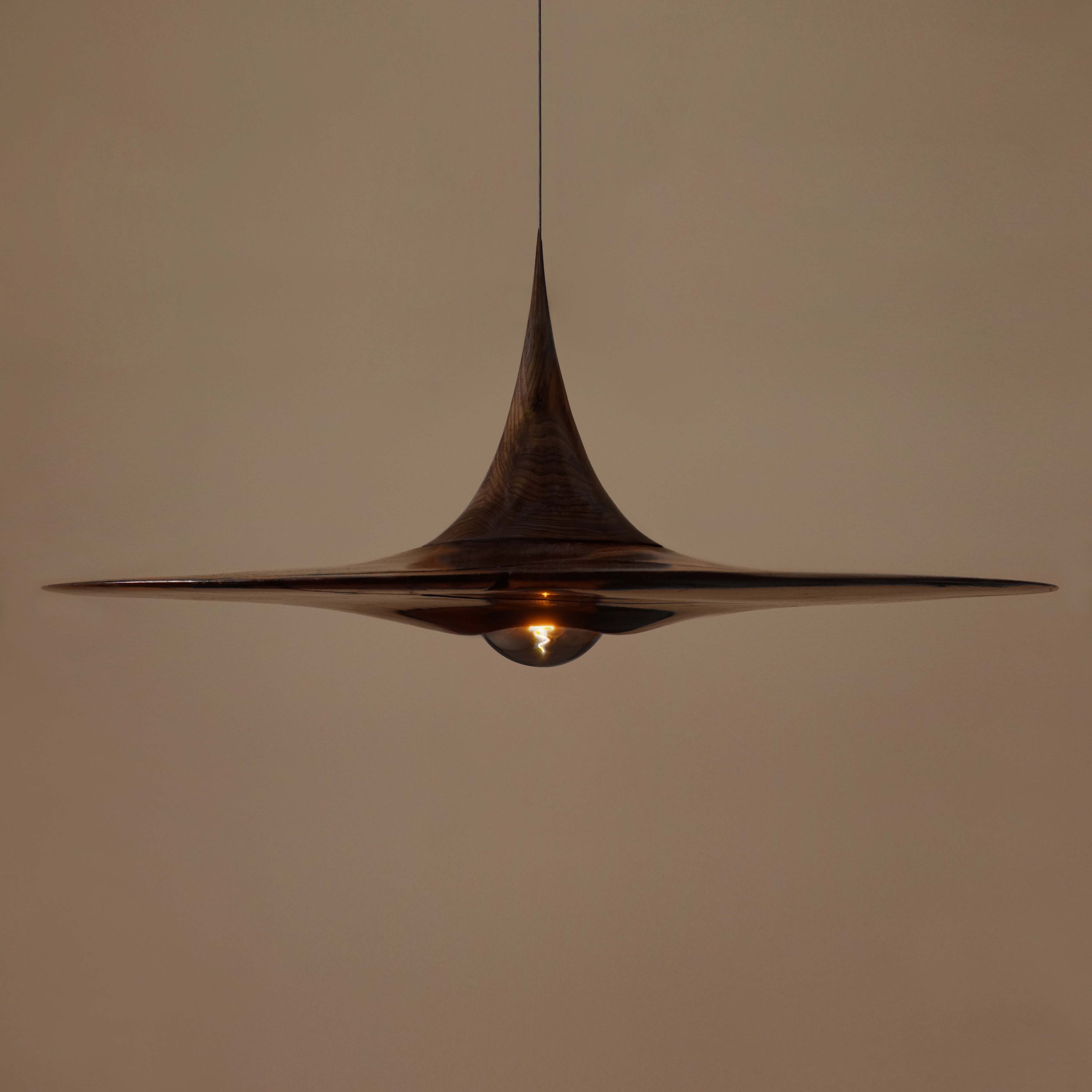 Event Horizon Massive Lamp