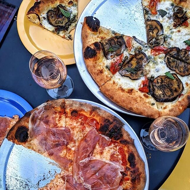 PIZZA IS SOLD OUT FOR THE NIGHT! Thank you Troy, NY for your love of our pies, we couldn&rsquo;t have imagined this would happen so fast! If you missed us tonight, we will see you next week! Pasta, parm, etc. still available until 9PM!
.
.
.
📷: @fuj