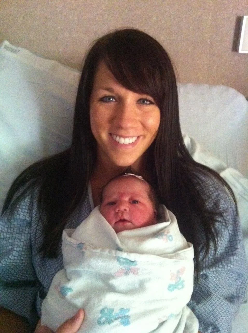 Episode 19: Single, Pregnant, and Worthy of Love