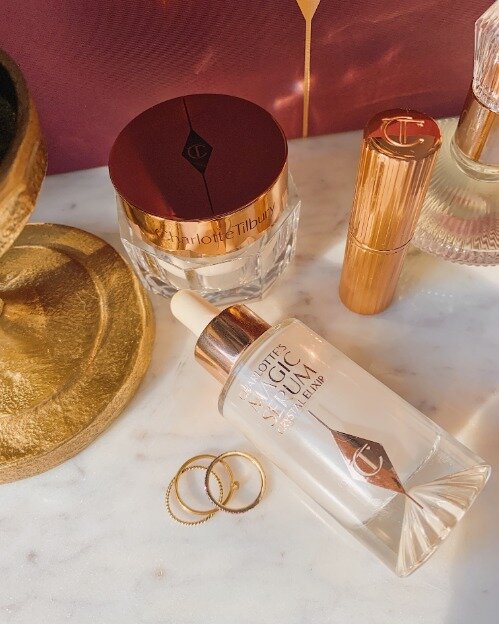 Charlotte Tilbury Airbrush Flawless Setting Spray & Magic Serum Crystal  Elixir Review – Bubbly Michelle
