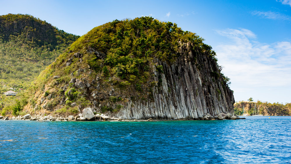 Pan de Sucre -- Sugar Loaf Island - An Awesome Spot for snorkeling!