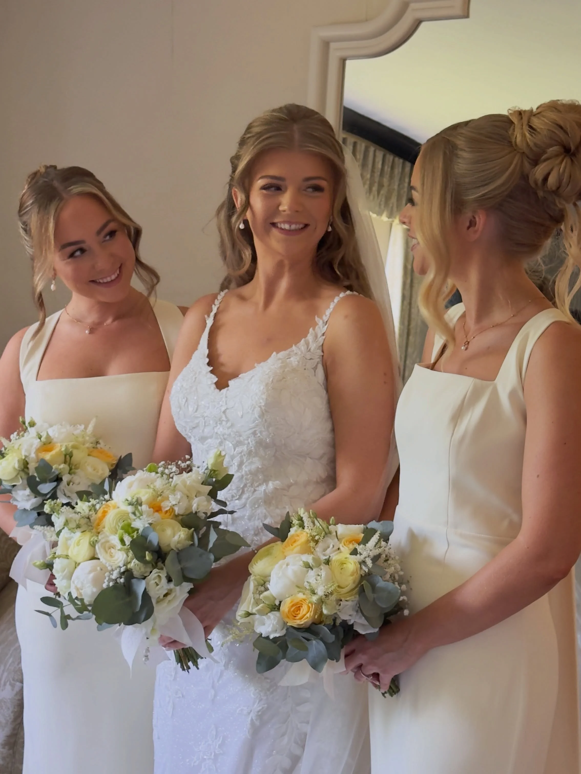 Elise, looking a dream 💖
What a fantastic morning working with these girls 💖
Thank you for having me Elise. @liseeyyy 💍🎩

Thank you for the most amazing hair for me and the girls. You were everything we could have asked for and so much help with 