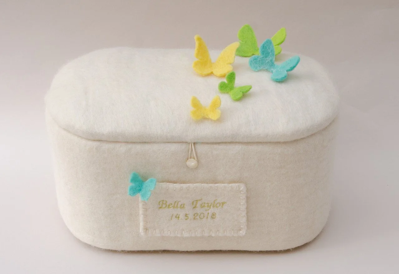 Family tree website coffins-30-butterfly-green-blue-nameplate-bella-green.jpeg