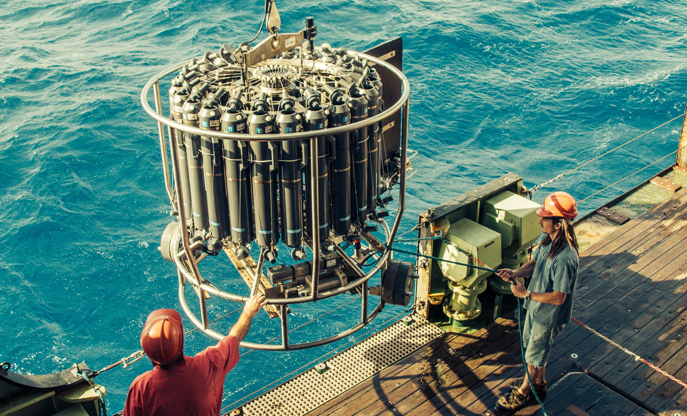 CTD rosette_Dustco research.jpg