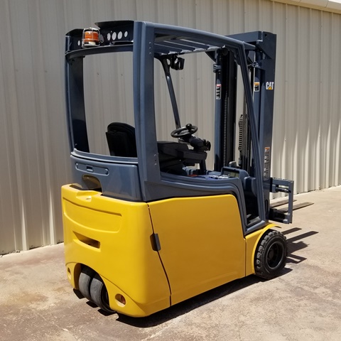 CAT 2ECT 3500 1650HRS RH.jpg