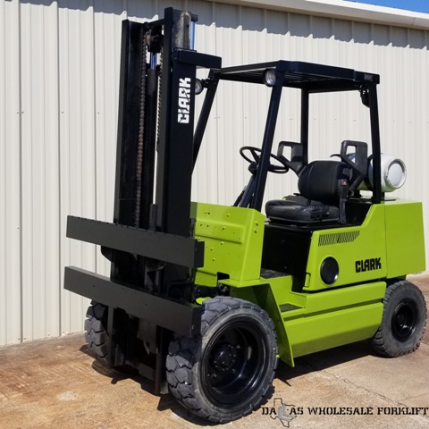 Clark GPX30 LH.jpg