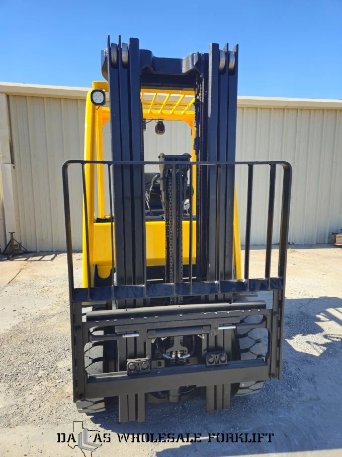 Yale Diesel Mast.jpg