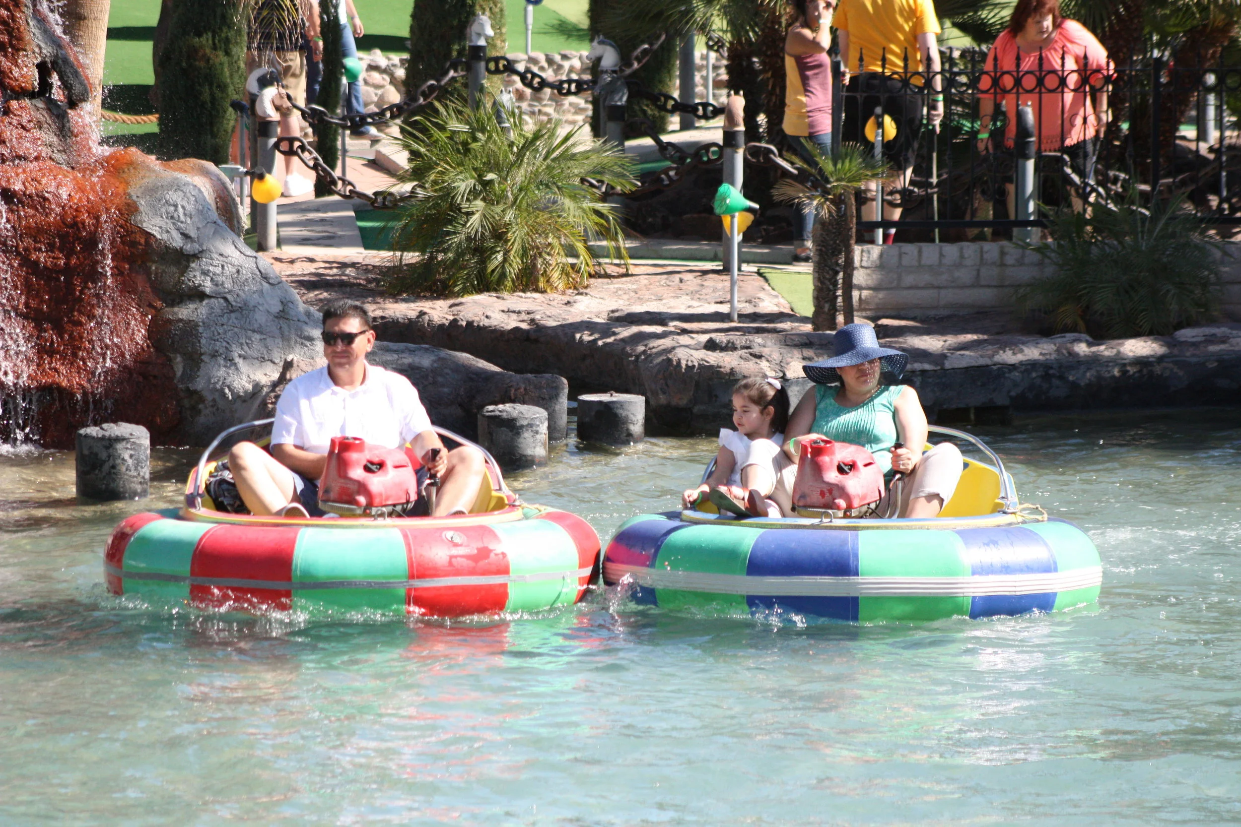 Bumper Boats Castles N' Coasters