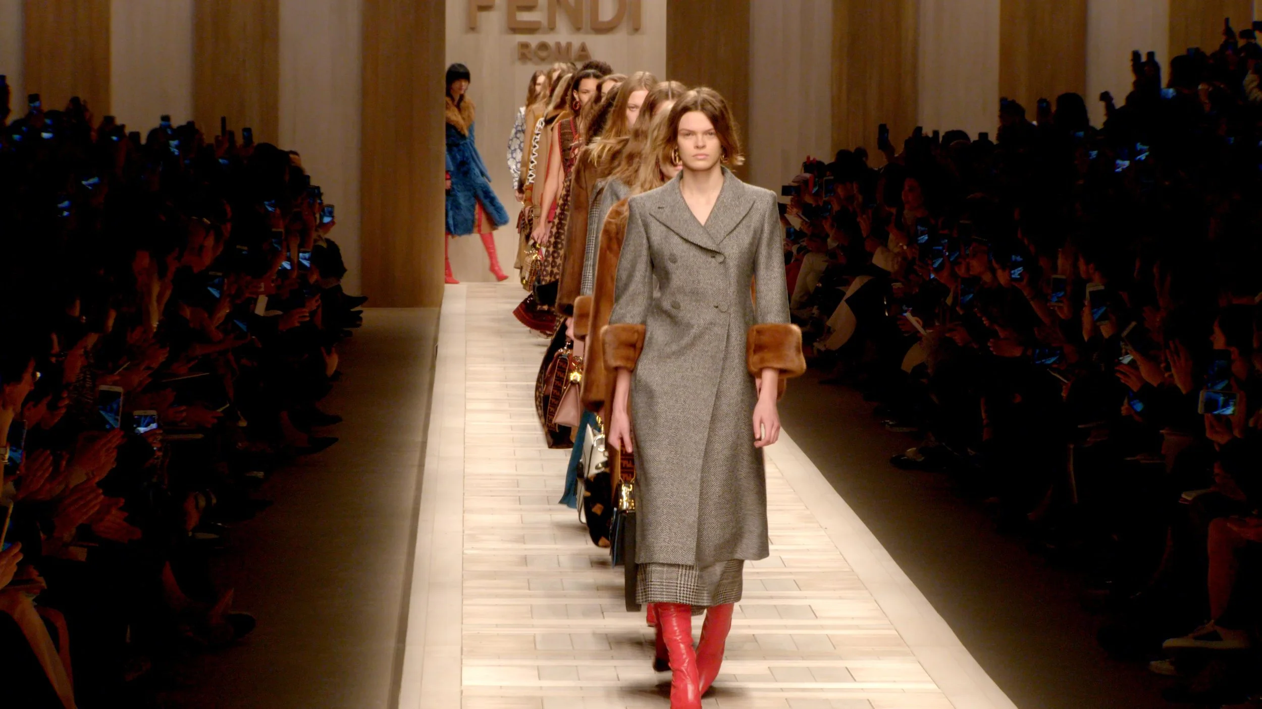 FENDI0003_20312103.JPG