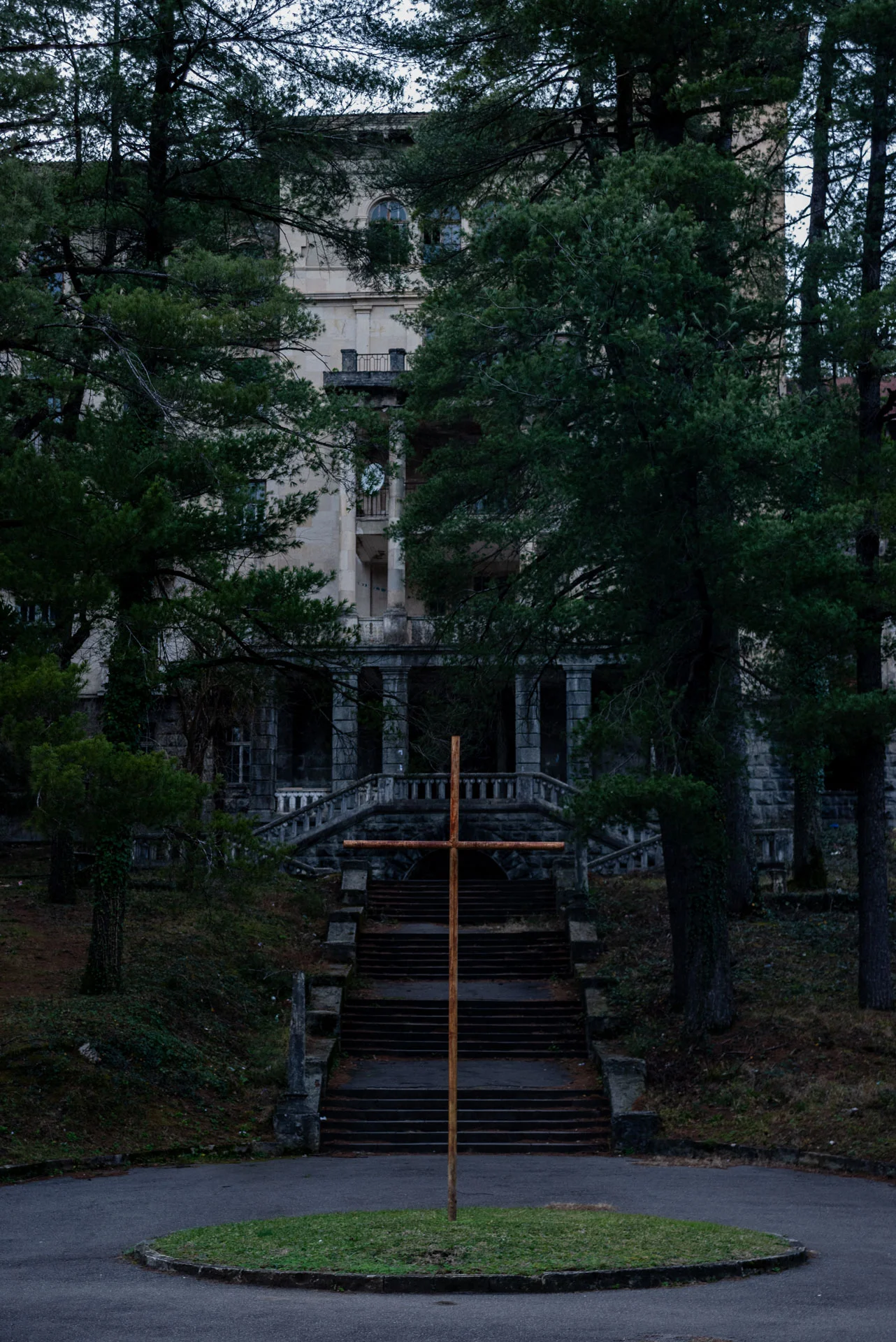The entrance to one of the biggest sanatoriums in Tskaltubo. People were living in its interior.